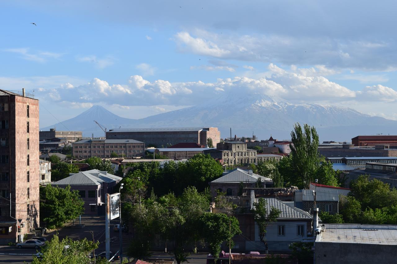 Artsakh Hotel Jerevan Eksteriør billede